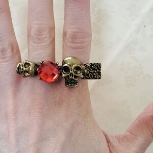 Emo Scene Goth Double Finger Skull Ring